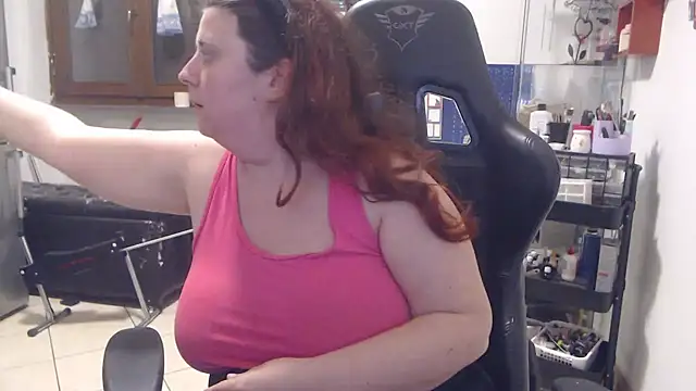 Snapshot of valerysexy chatting on 12-18-25, 11:11 valerysexy online show from 12-18-25, 11:11