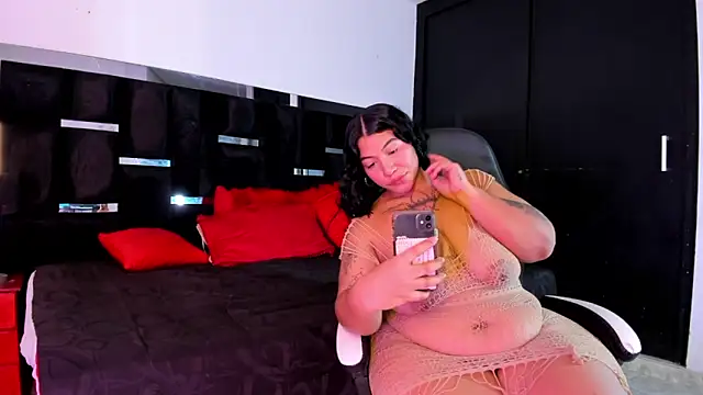 Tasha Sant online show from 10-17-25, 09:06