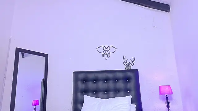 Skinny hottie18 online show from 02-22-25, 04:51