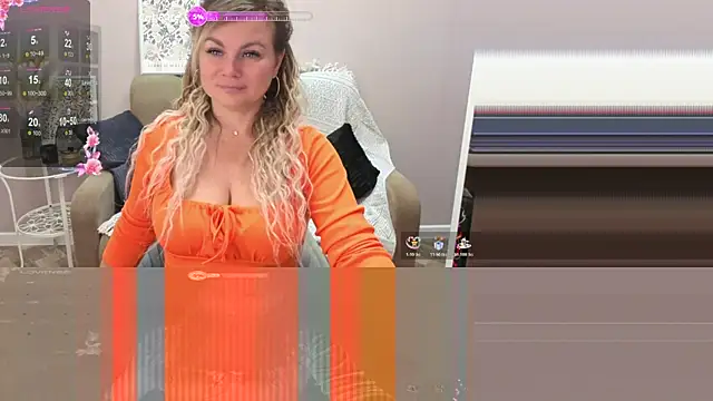 candy queeen online show from 10-20-25, 12:27