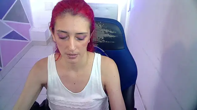 Snapshot of Ruby_Your_Milf chatting on 01-07-25, 11:14 Ruby Your Milf online show from 01-07-25, 11:14