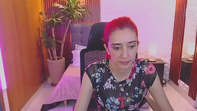 Snapshot of Ruby_Your_Milf chatting on 02-26-25, 12:38 Ruby Your Milf online show from 02-26-25, 12:38