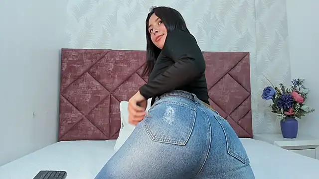  karla Brunette  online show from 01-31-25, 07:18