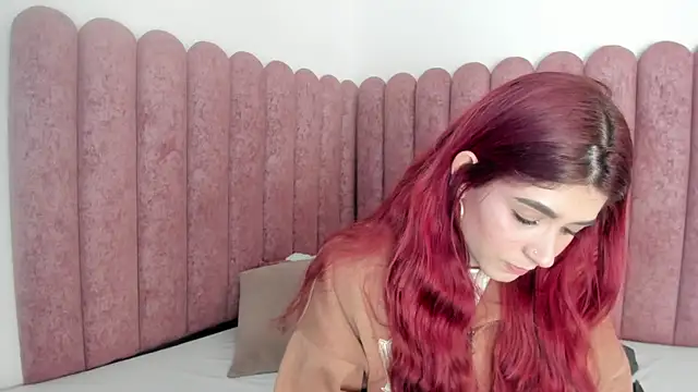 Snapshot of AnnyCherry_ chatting on 12-19-24, 07:07 AnnyCherry  online show from 12-19-24, 07:07