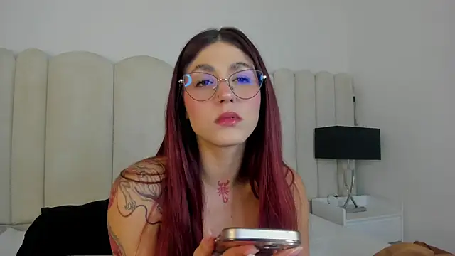 Snapshot of AnnyCherry_ chatting on 09-26-25, 11:20 AnnyCherry  online show from 09-26-25, 11:20