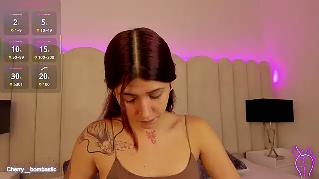 Snapshot of AnnyCherry_ chatting on 11-12-25, 08:19 AnnyCherry online show from 11-12-25, 08:19