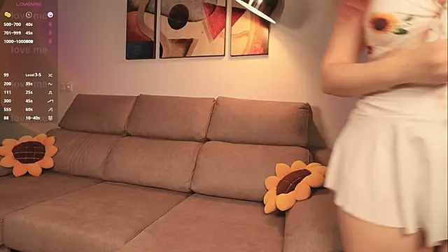 Snapshot of Golden_Rosse chatting on 01-11-25, 09:15 Golden Rosse online show from 01-11-25, 09:15