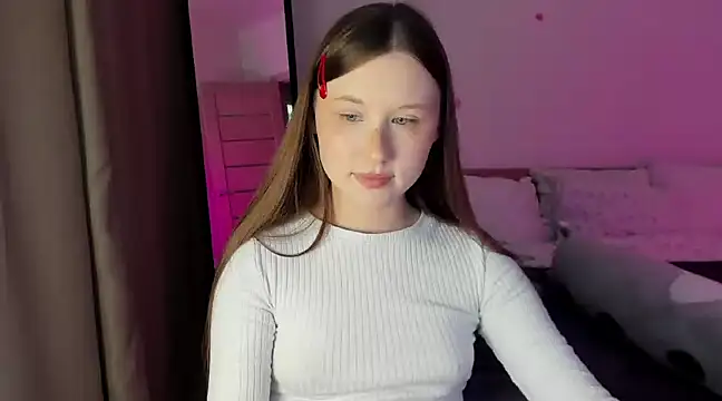 Snapshot of Stella_Sunny chatting on 01-04-25, 06:19 Stella Sunny online show from 01-04-25, 06:19