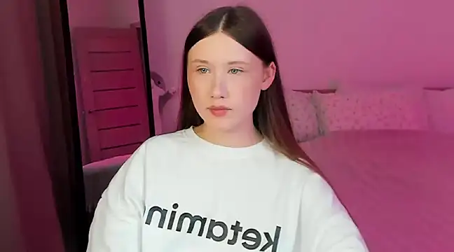 Snapshot of Stella_Sunny chatting on 02-26-25, 09:48 Stella Sunny online show from 02-26-25, 09:48