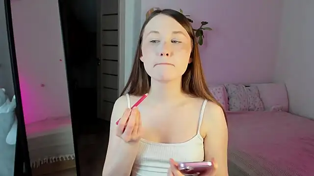 Snapshot of Stella_Sunny chatting on 03-11-25, 04:29 Stella Sunny online show from 03-11-25, 04:29