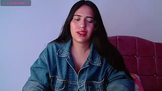 Paris-love online show from 12-21-24, 04:41