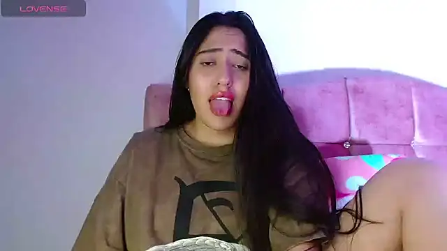 Paris-love online show from 01-02-25, 09:11