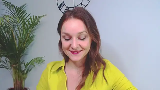 AliciaDesire online show from 01-06-25, 11:07