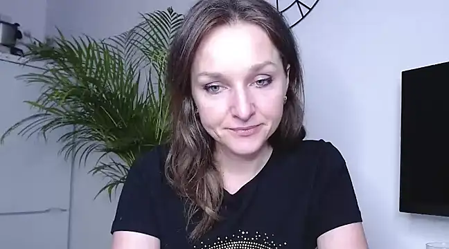 AliciaDesire online show from 02-18-25, 03:54