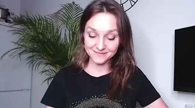 AliciaDesire online show from 02-18-25, 06:58