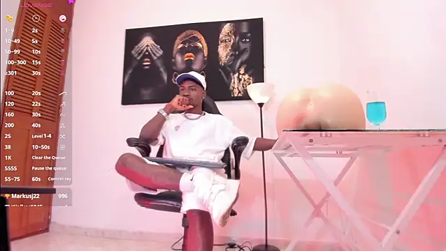 Thomas shelbys online show from 12-28-24, 03:58