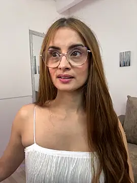 MiaaLoren online show from 01-17-26, 05:16