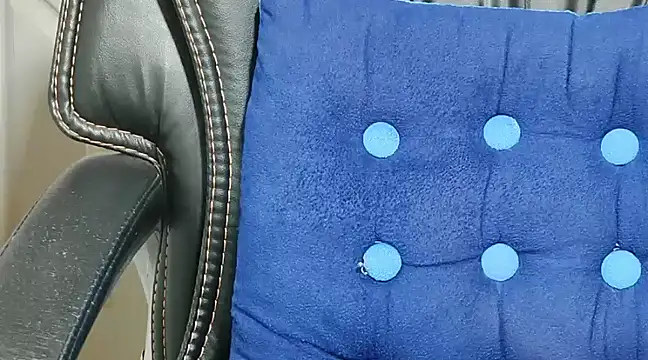 Snapshot of Anjali_cute-Pondati chatting on 02-21-25, 07:56 Anjali cute-Pondati online show from 02-21-25, 07:56