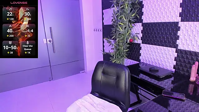 NatazhaQueen online show from 02-26-26, 04:55