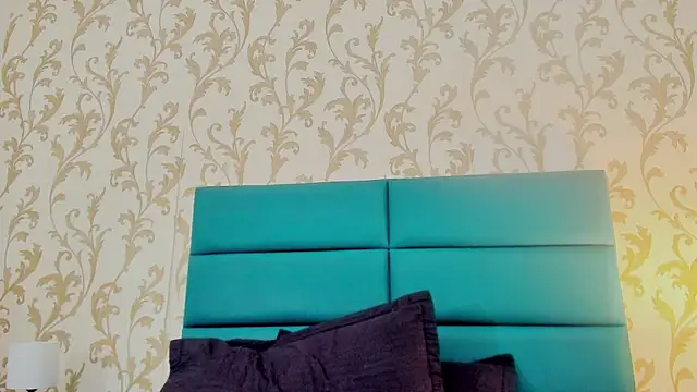 Amberr Greyy online show from 12-14-24, 01:05