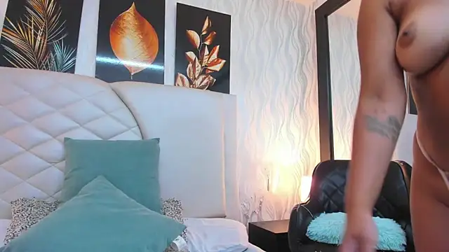 Amberr Greyy online show from 01-08-25, 05:05