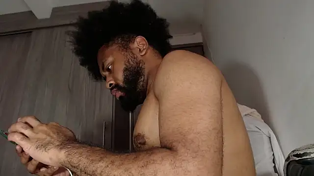 KaelMoreau online show from 03-11-25, 07:36