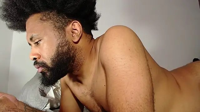 KaelMoreau online show from 03-17-25, 09:34