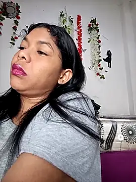 DIORA Latina online show from 10-08-25, 01:20