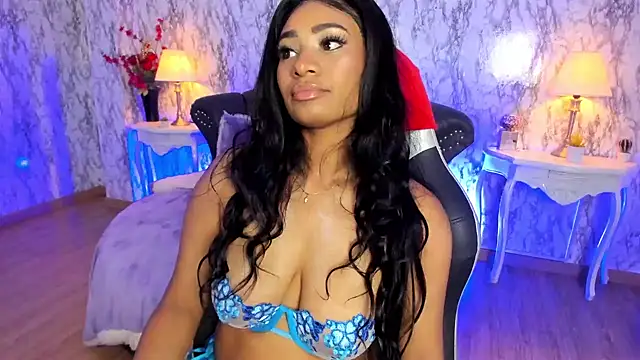 Snapshot of SpicyAmelia chatting on 02-03-25, 04:10 SpicyAmelia online show from 02-03-25, 04:10