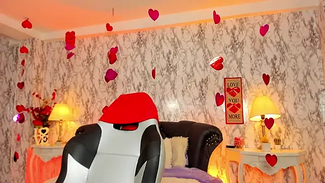 Snapshot of SpicyAmelia chatting on 02-15-25, 11:28 SpicyAmelia online show from 02-15-25, 11:28