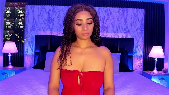 Snapshot of SpicyAmelia chatting on 09-11-25, 12:38 SpicyAmelia online show from 09-11-25, 12:38