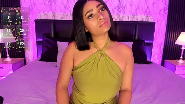 Snapshot of SpicyAmelia chatting on 10-25-25, 03:29 SpicyAmelia online show from 10-25-25, 03:29