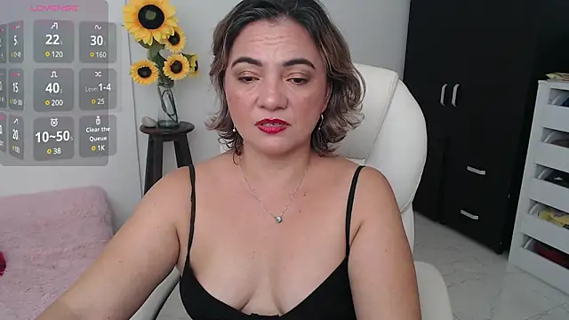 Ghada milf online show from 12-15-24, 10:15