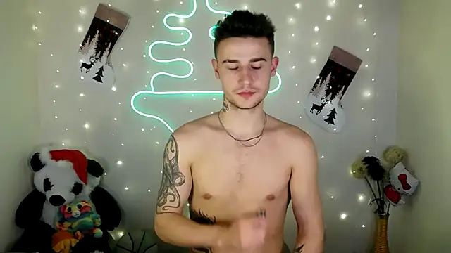 Snapshot of Mike_severi2 chatting on 12-25-24, 10:17 Mike severi2 online show from 12-25-24, 10:17