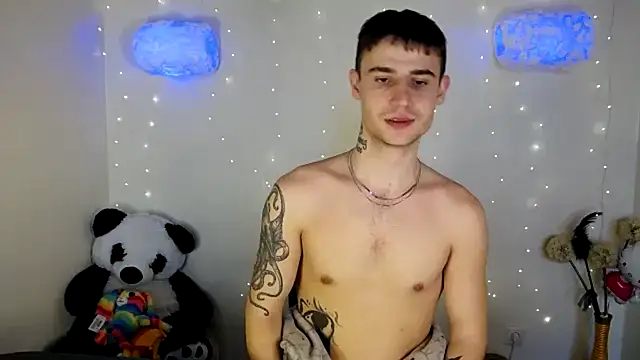 Snapshot of Mike_severi2 chatting on 01-11-25, 10:19 Mike severi2 online show from 01-11-25, 10:19