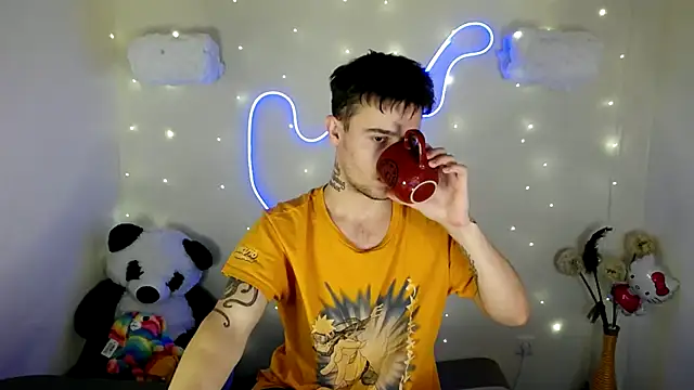 Snapshot of Mike_severi2 chatting on 01-18-25, 09:13 Mike severi2 online show from 01-18-25, 09:13