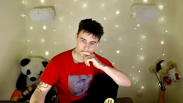 Snapshot of Mike_severi2 chatting on 01-24-25, 03:02 Mike severi2 online show from 01-24-25, 03:02