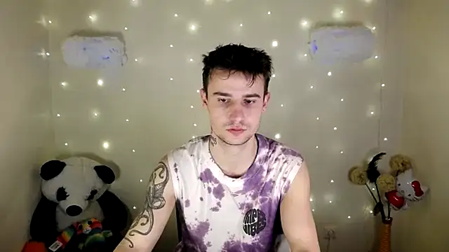 Snapshot of Mike_severi2 chatting on 01-29-25, 05:40 Mike severi2 online show from 01-29-25, 05:40