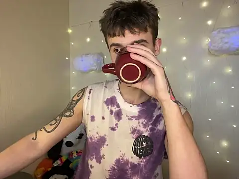 Snapshot of Mike_severi2 chatting on 01-29-25, 11:51 Mike severi2 online show from 01-29-25, 11:51