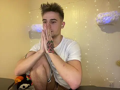 Snapshot of Mike_severi2 chatting on 02-03-25, 09:08 Mike severi2 online show from 02-03-25, 09:08