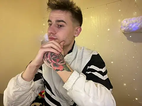 Snapshot of Mike_severi2 chatting on 02-03-25, 12:14 Mike severi2 online show from 02-03-25, 12:14