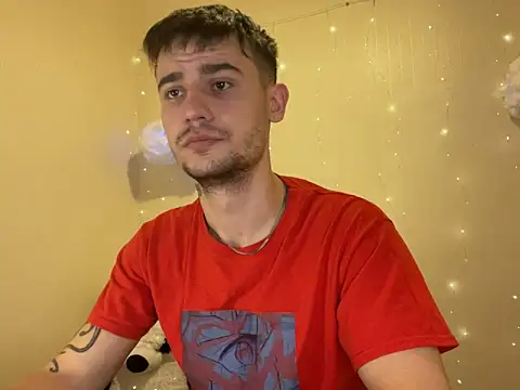 Snapshot of Mike_severi2 chatting on 02-11-25, 05:47 Mike severi2 online show from 02-11-25, 05:47