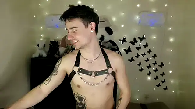 Snapshot of Mike_severi2 chatting on 03-22-25, 06:33 Mike severi2 online show from 03-22-25, 06:33