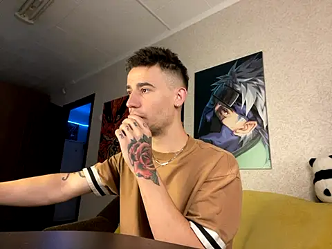 Snapshot of Mike_severi2 chatting on 09-13-25, 05:07 Mike severi2 online show from 09-13-25, 05:07