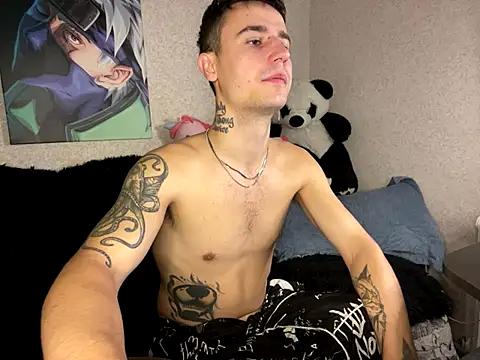 Snapshot of Mike_severi2 chatting on 10-06-25, 04:43 Mike severi2 online show from 10-06-25, 04:43