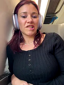 Snapshot of Babyfantasy83 chatting on 10-12-25, 11:53 Babyfantasy83 online show from 10-12-25, 11:53