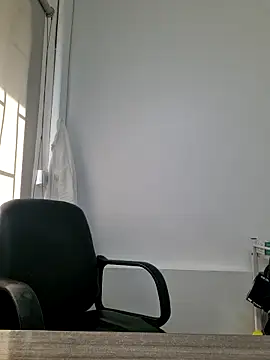 doctora-danna online show from 09-17-25, 01:35