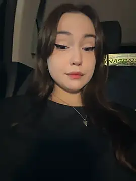 Snapshot of Peachy_Dream chatting on 12-06-24, 10:30 Peachy Dream online show from 12-06-24, 10:30