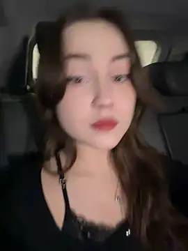 Snapshot of Peachy_Dream chatting on 02-06-25, 10:00 Peachy Dream online show from 02-06-25, 10:00