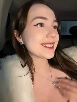 Snapshot of Peachy_Dream chatting on 02-09-25, 08:24 Peachy Dream online show from 02-09-25, 08:24